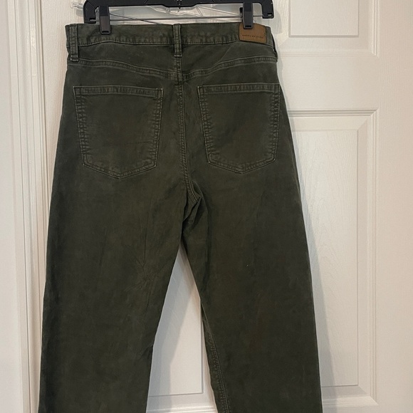 American Eagle Martini  Olive Green Corduroy 90’s Straight leg jeans size 10 - Picture 5 of 8